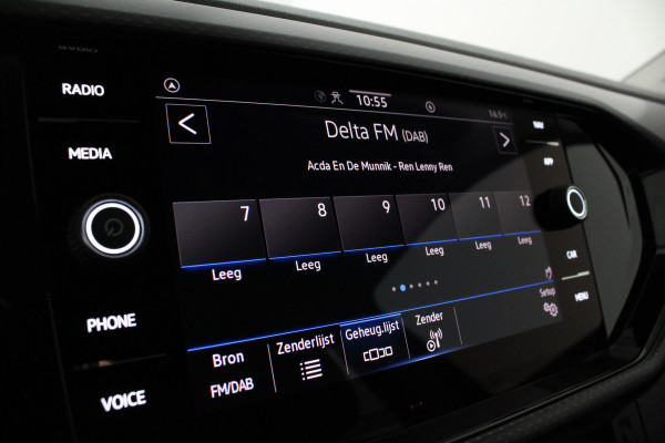 Volkswagen T-Cross 1.0 TSI Life Achteruitrijcamera/Adapt.cruise/all season banden/Reef Blue metallic