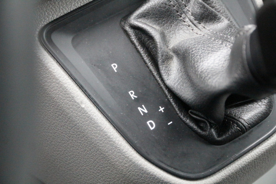 Volkswagen Crafter 2.0 TDI 140 | Aut. | 2x Schuifdeur | Standkachel | Camera | Airco..