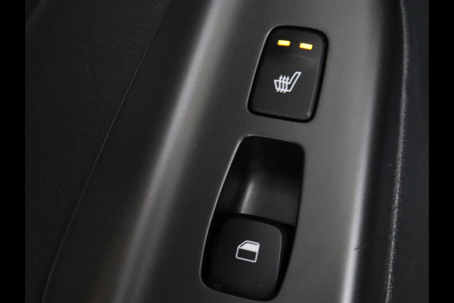 Hyundai Kona EV Premium 64 kWh | 3-Fase | SOH 100% | Leder | Stoelventilatie | Adaptive cruise | Camera | Carplay | Achterbankverwarming | Navigatie | Keyless