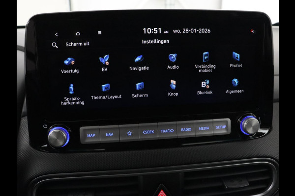 Hyundai Kona EV Premium 64 kWh | 3-Fase | SOH 100% | Leder | Stoelventilatie | Adaptive cruise | Camera | Carplay | Achterbankverwarming | Navigatie | Keyless