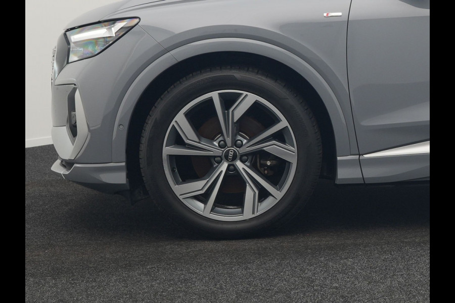 Audi Q4 Sportback e-tron 35 S edition 55 kWh 2 x S - Line INCL BTW | Adaptive Cruise | Camera | Sportstoelen Verwarmd | 20"L.M | Apple Carplay | Parkassist | Virtual | El. Achterklep |