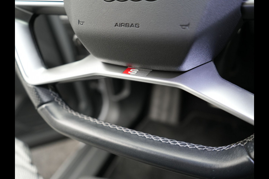 Audi Q4 Sportback e-tron 35 S edition 55 kWh 2 x S - Line INCL BTW | Adaptive Cruise | Camera | Sportstoelen Verwarmd | 20"L.M | Apple Carplay | Parkassist | Virtual | El. Achterklep |