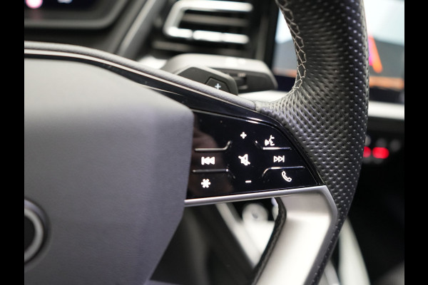 Audi Q4 Sportback e-tron 35 S edition 55 kWh 2 x S - Line INCL BTW | Adaptive Cruise | Camera | Sportstoelen Verwarmd | 20"L.M | Apple Carplay | Parkassist | Virtual | El. Achterklep |