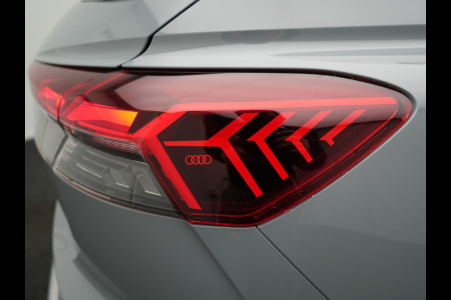 Audi Q4 Sportback e-tron 35 S edition 55 kWh 2 x S - Line INCL BTW | Adaptive Cruise | Camera | Sportstoelen Verwarmd | 20"L.M | Apple Carplay | Parkassist | Virtual | El. Achterklep |