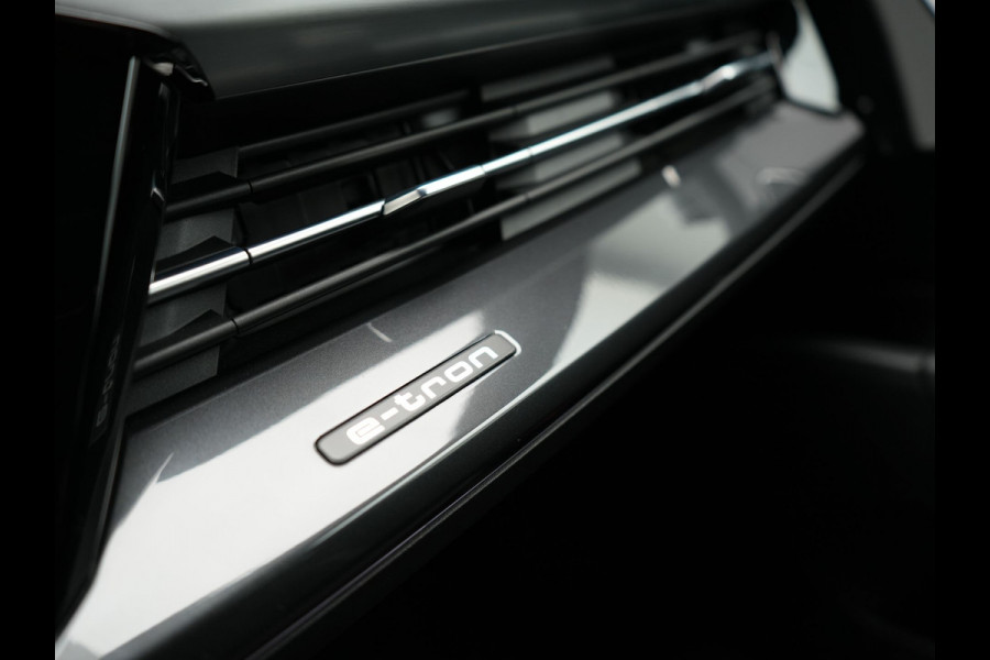 Audi Q4 Sportback e-tron 35 S edition 55 kWh 2 x S - Line INCL BTW | Adaptive Cruise | Camera | Sportstoelen Verwarmd | 20"L.M | Apple Carplay | Parkassist | Virtual | El. Achterklep |