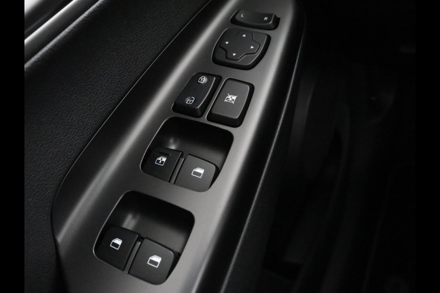 Hyundai Kona EV Comfort 64 kWh | 3-Fase | SOH 98% | Trekhaak | Adaptive cruise | Warmtepomp | Camera | Carplay | Keyless | Navigatie | Climate control