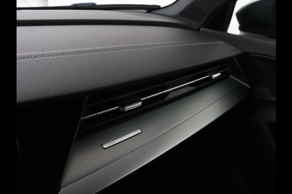 Audi A3 30 TFSI S edition | Leder | Virtual Cockpit | Carplay | Sportstoelen | Full LED | DAB | Climate control | Parkeerhulp | Navigatie | Cruise control