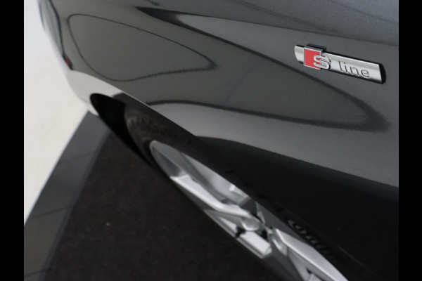 Audi A3 30 TFSI S edition | Leder | Virtual Cockpit | Carplay | Sportstoelen | Full LED | DAB | Climate control | Parkeerhulp | Navigatie | Cruise control