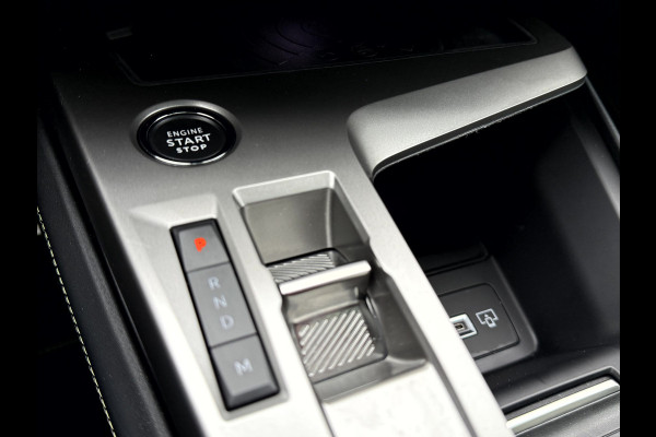 Peugeot 408 1.2 130pk GT Panoramadak, 360 camera, 19''Lmv, Focal audio