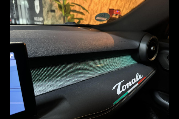 Alfa Romeo Tonale 1.5T Hybrid Ti Garantie StuurVW StoelVW Camera Adoptieve Cruise Elek Achterklep Navi Clima Led Dab Rijklaar