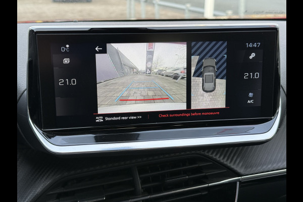 Peugeot 2008 BWJ 10-2020 | 1.2T 101PK Allure | TREKHAAK | PANO DAK | LEDER/STOF | CLIMA | NAVI | PDC 2X | CAMERA | CARPLAY |