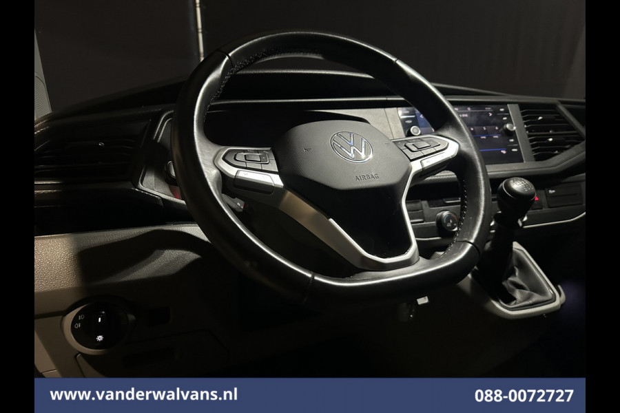Volkswagen Transporter 2.0 TDI 150pk L2H1 Euro6 Airco | Navigatie | Apple Carplay | Cruisecontrol Trekhaak, Android Auto, Parkeersensoren