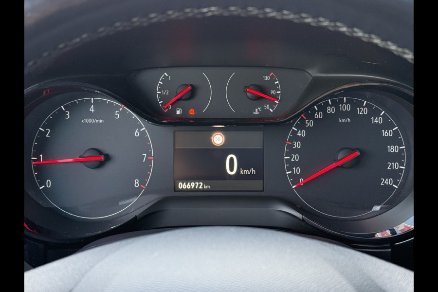 Opel Corsa BWJ 2020 1.2 101 PK GS Line | PANO DAK | STOEL&STUUR VERW | CLIMA | NAVI | CARPLAY | PDC 2X |