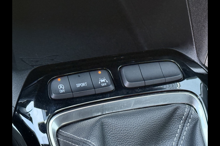 Opel Corsa BWJ 2020 1.2 101 PK GS Line | PANO DAK | STOEL&STUUR VERW | CLIMA | NAVI | CARPLAY | PDC 2X |