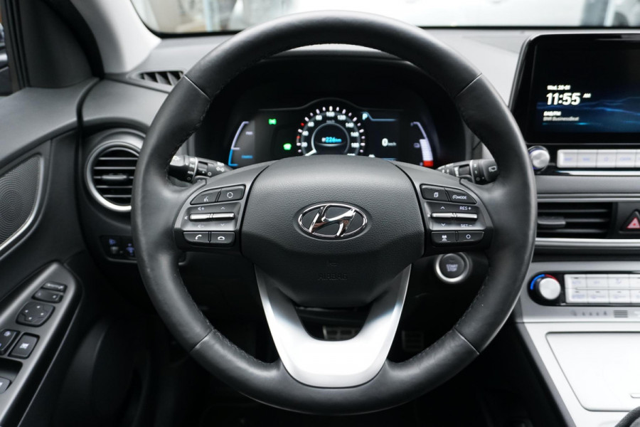 Hyundai Kona EV Premium Sky 64 kWh + PANODAK / STOELVENTILATIE / HEAD-UP
