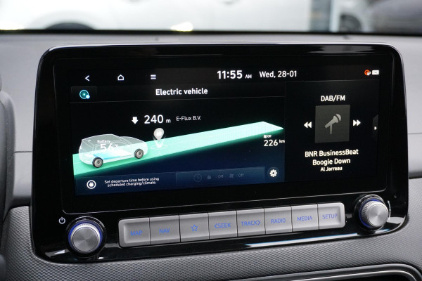 Hyundai Kona EV Premium Sky 64 kWh + PANODAK / STOELVENTILATIE / HEAD-UP