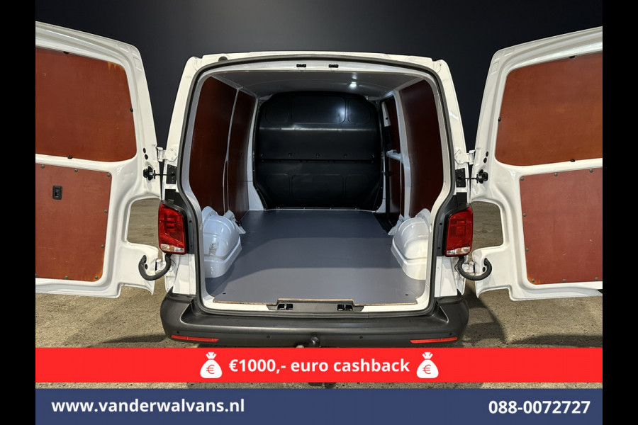 Volkswagen Transporter 2.0 TDI L2H1 Euro6 *Rijklaar Direct Rijden* Airco | Navigatie | Apple Carplay | Android Auto | Trekhaak Cruisecontrol, Parkeersensoren