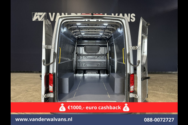 Volkswagen Crafter 2.0 TDI 141pk L3H3 L2H2 Euro6 Airco | Camera | Apple Carplay | Cruisecontrol | Chauffeursstoel Parkeersensoren, Bijrijdersbank, 3000kg trekvermogen,  Android Auto