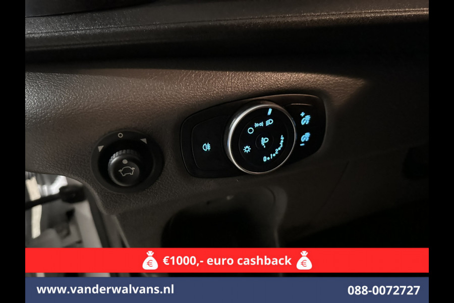Ford Transit 2.0 TDCI L2H2 Euro6 Airco | 2450kg Trekhaak | LM velgen | Verwarmde voorruit Dakdragers, Bijrijdersbank