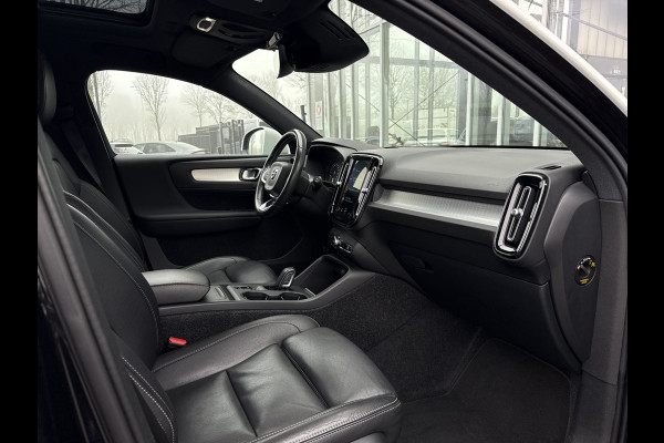 Volvo XC40 2.0 T5 AWD Intro Edition | NL-auto | Pano | Stoelverw. | ACC