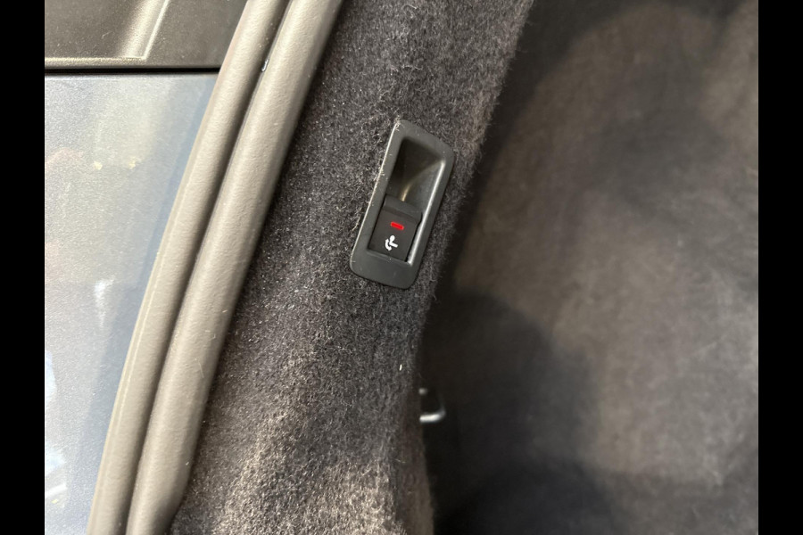 Audi Q4 e-tron 40 Advanced edition 77 kWh  | Trekhaak wegklapbaar