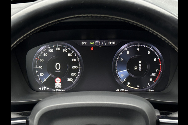 Volvo XC40 2.0 T5 AWD Intro Edition | NL-auto | Pano | Stoelverw. | ACC