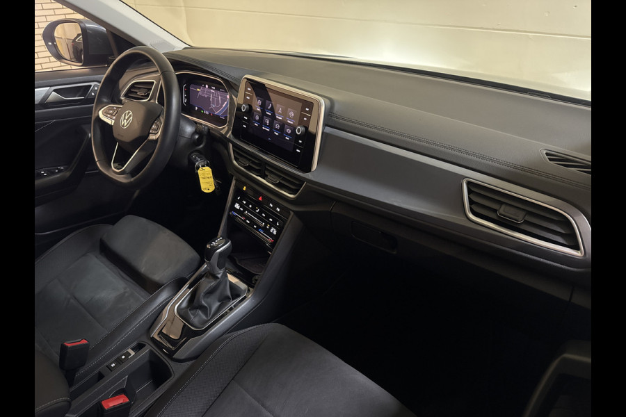 Volkswagen T-Roc 1.5 TSI 150PK DSG STYLE CAMERA/NAVI/ALALCANTARA