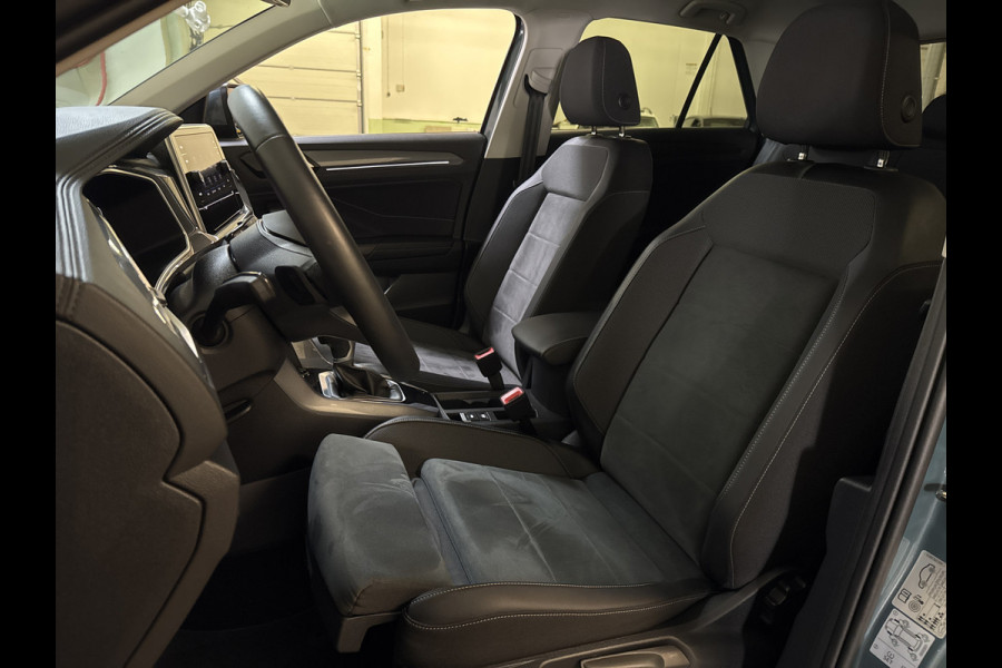 Volkswagen T-Roc 1.5 TSI 150PK DSG STYLE CAMERA/NAVI/ALALCANTARA