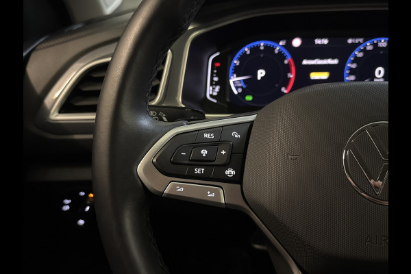 Volkswagen T-Roc 1.5 TSI 150PK DSG STYLE CAMERA/NAVI/ALALCANTARA