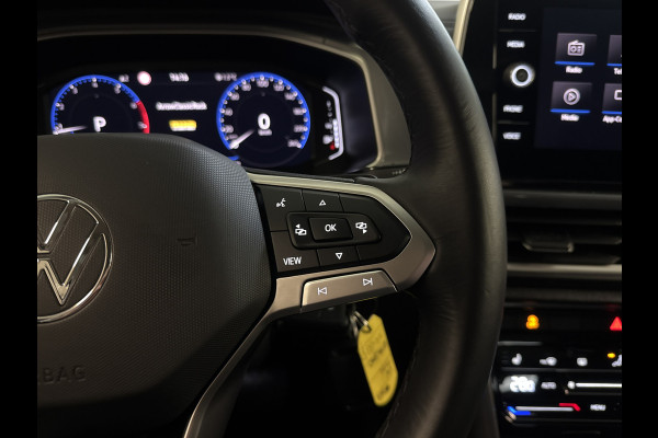 Volkswagen T-Roc 1.5 TSI 150PK DSG STYLE CAMERA/NAVI/ALALCANTARA