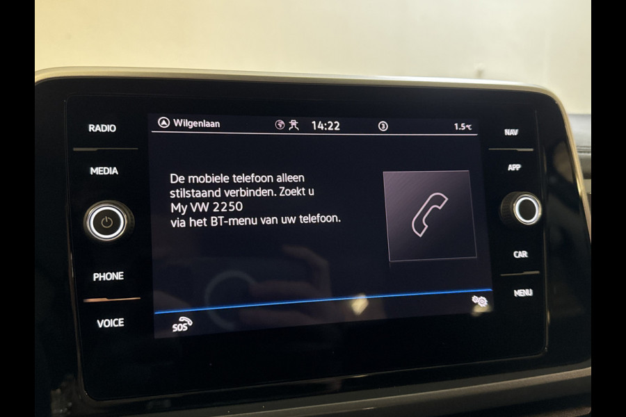 Volkswagen T-Roc 1.5 TSI 150PK DSG STYLE CAMERA/NAVI/ALALCANTARA