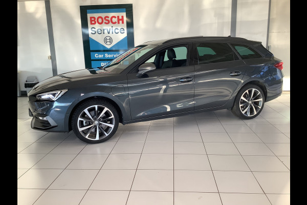 Seat Leon Sportstourer 1.4 TSI eHybrid PHEV FR Panodak, camera