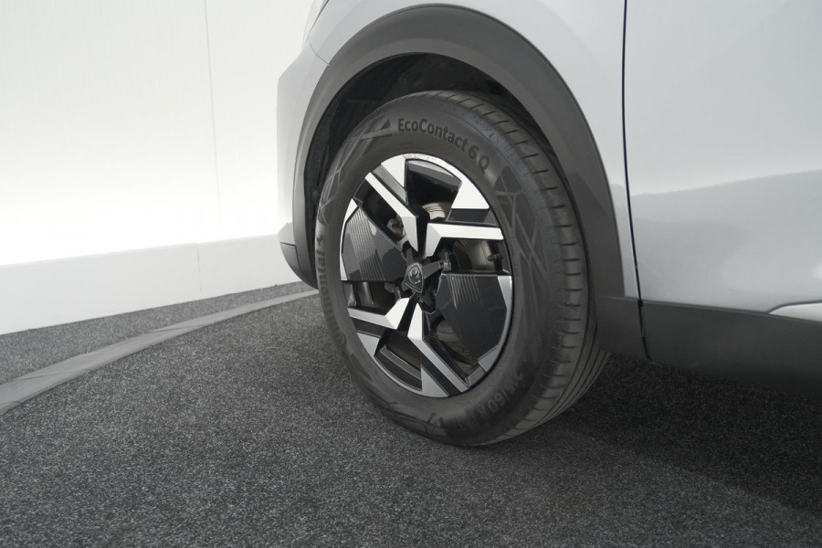 Peugeot 2008 PureTech 100 Allure | Camera | Navigatie | Parkeersensoren | Apple Carplay