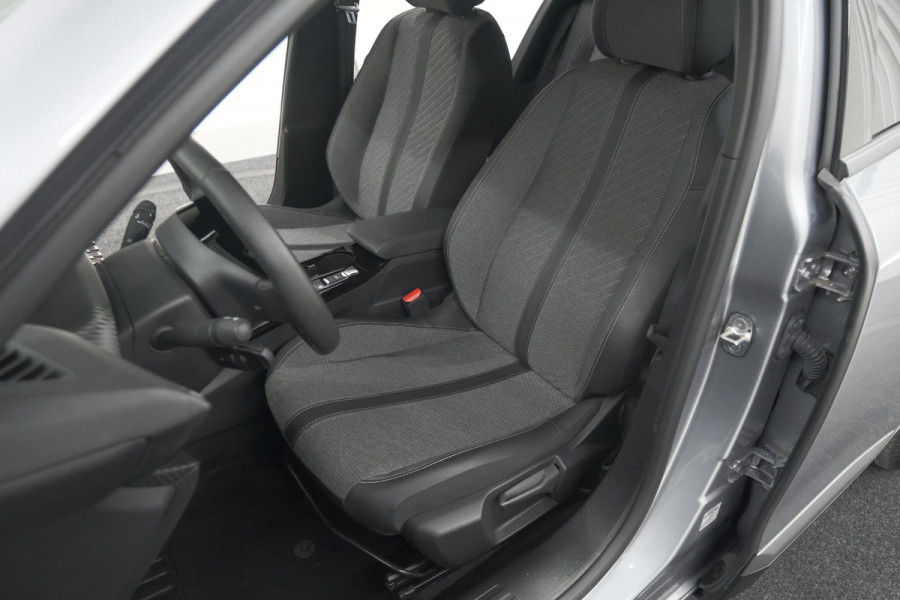Peugeot 2008 PureTech 100 Allure | Camera | Navigatie | Parkeersensoren | Apple Carplay