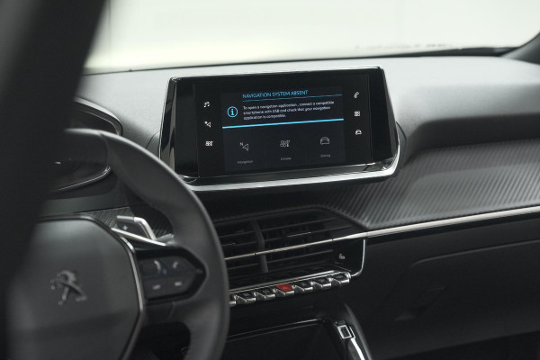 Peugeot 2008 PureTech 130 EAT8 Active Pack | Parkeersensoren | Apple CarPlay | Climate Control | Stoelverwarming