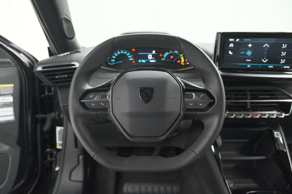 Peugeot e-2008 EV Active 50 kWh | Parkeersensoren | Apple Carplay | Climate Control