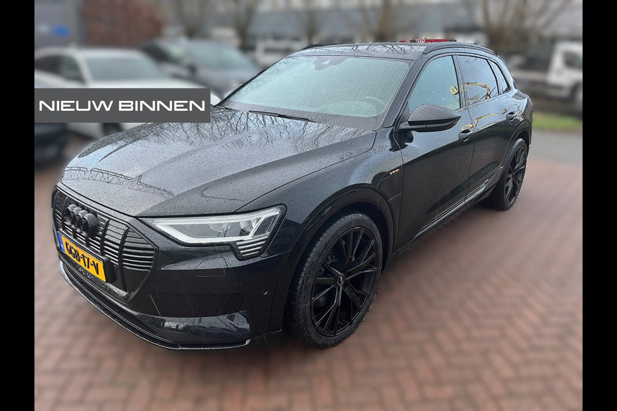 Audi e-tron 50 quattro S edition 71 kWh S-Line | Panoramadak | Bang & Olufsen | Stoelverwarming | Memory Seat | Keyless | Ambiance Verlichting | Head-Up Display | Camera |
