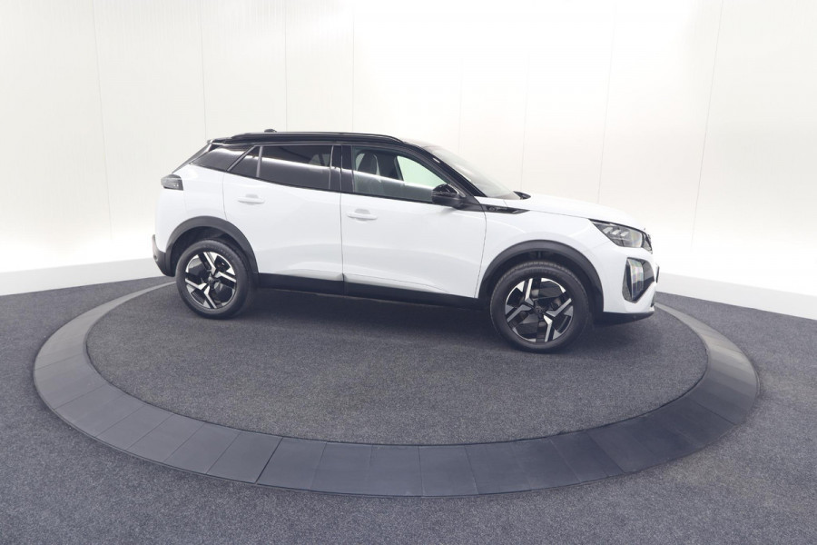 Peugeot 2008 PureTech 130 EAT8 GT | Camera | Apple Carplay | Parkeersensoren | 17 Inch Lichtmetalen Velgen