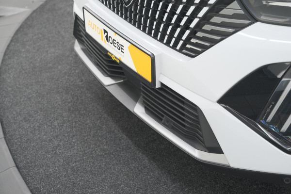 Peugeot 2008 PureTech 130 EAT8 GT | Camera | Apple Carplay | Parkeersensoren | 17 Inch Lichtmetalen Velgen