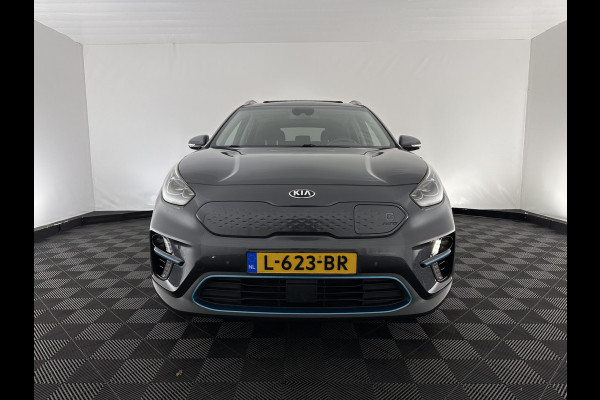 Kia e-Niro ExecutiveLine 64 kWh [ 3-Fase ] {SOH-100%} (INCL-BTW) Aut.*HEATPUMP | PANO | LEATHER | FULL-LED | NAVI-FULLMAP | ADAPTIVE-CRUISE | CAMERA | MEMORY-PACK | LANE-ASSIST | KEYLESS | DIGI-COCKPIT | PRIVACYGLASS | SHIFTPADDLES | TOWBAR | 17