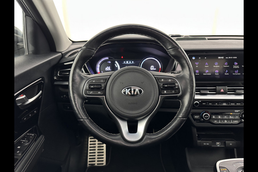 Kia e-Niro ExecutiveLine 64 kWh [ 3-Fase ] {SOH-100%} (INCL-BTW) Aut.*HEATPUMP | PANO | LEATHER | FULL-LED | NAVI-FULLMAP | ADAPTIVE-CRUISE | CAMERA | MEMORY-PACK | LANE-ASSIST | KEYLESS | DIGI-COCKPIT | PRIVACYGLASS | SHIFTPADDLES | TOWBAR | 17