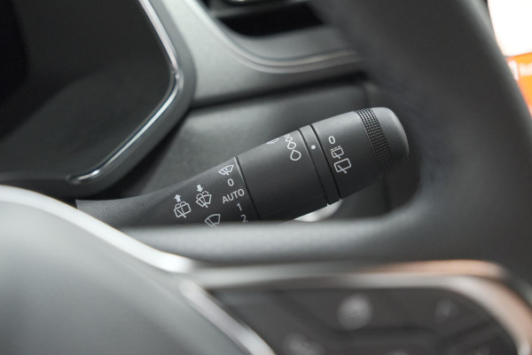 Renault Captur TCe 90 Techno | Nieuw Model | Camera | Harman Kardon | Apple Carplay | Parkeersensoren | 18 Inch Lichtmetalen Velgen