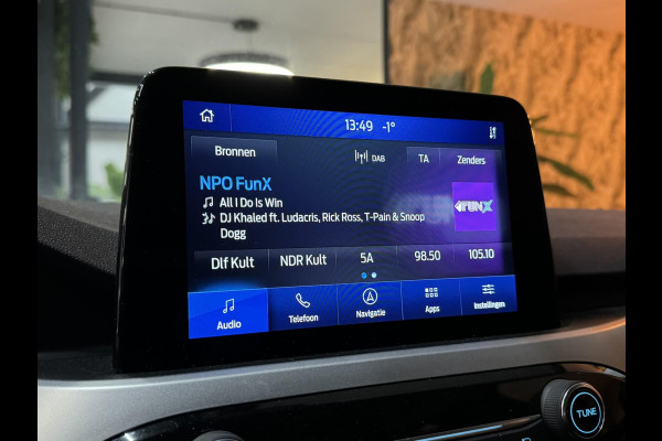 Ford Kuga 1.5 EcoBoost Fabrieksgarantie StoelVW Keyless Cruise Navi Airco PDC Led Dab Rijklaar