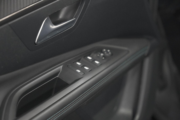 Peugeot 3008 1.6 HYbrid 180 Allure Pack Business | Camera | Apple Carplay | Navigatie