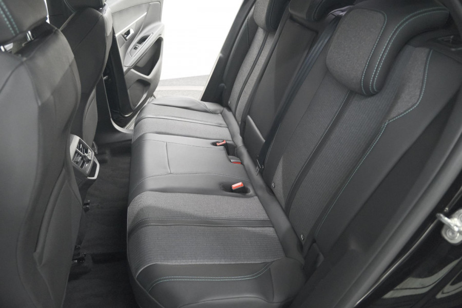 Peugeot 3008 1.6 HYbrid 180 Allure Pack Business | Camera | Apple Carplay | Navigatie