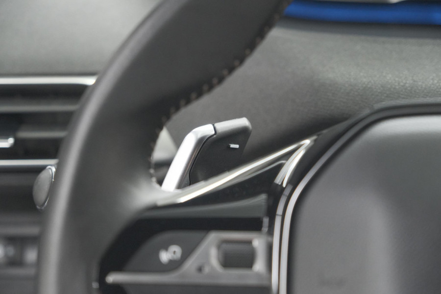 Peugeot 3008 1.6 HYbrid 180 Allure Pack Business | Camera | Apple Carplay | Navigatie