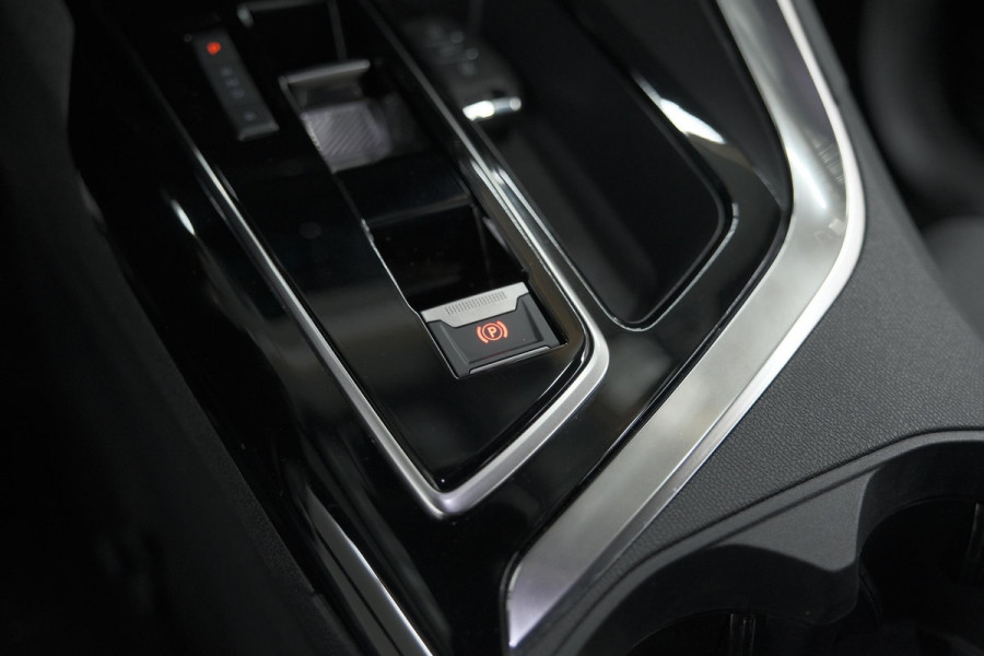 Peugeot 3008 1.6 HYbrid 180 Allure Pack Business | Camera | Apple Carplay | Navigatie
