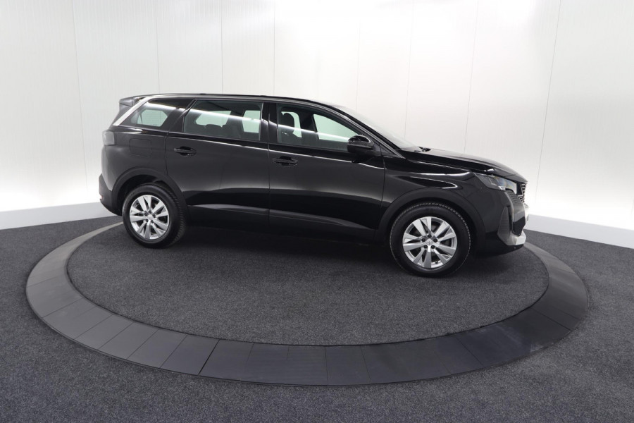 Peugeot 5008 PureTech 130 EAT8 Active Pack Business | 7 Zitplaatsen | Camera | Navigatie | Apple Carplay | Parkeersensoren
