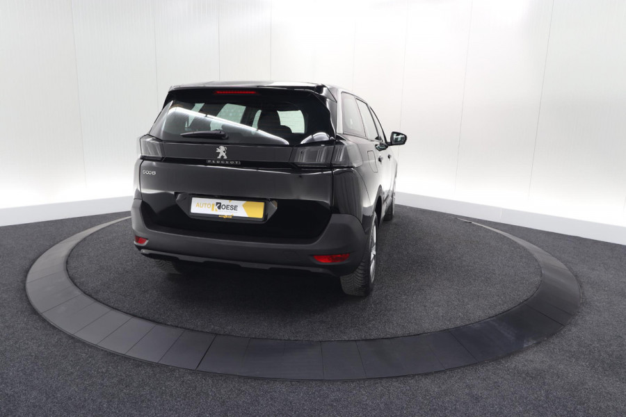 Peugeot 5008 PureTech 130 EAT8 Active Pack Business | 7 Zitplaatsen | Camera | Navigatie | Apple Carplay | Parkeersensoren