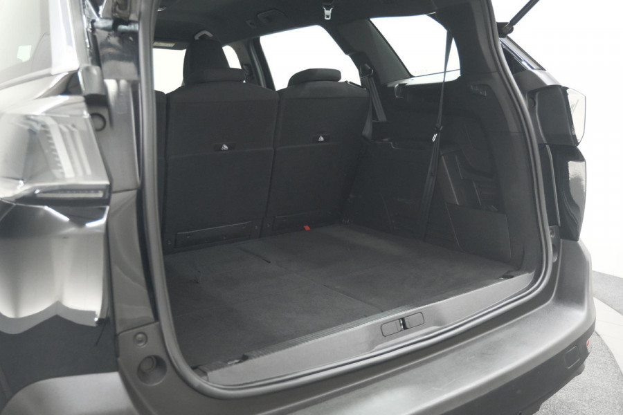 Peugeot 5008 PureTech 130 EAT8 Active Pack Business | 7 Zitplaatsen | Camera | Navigatie | Apple Carplay | Parkeersensoren